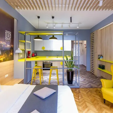 Apartment Corvin's Crib *